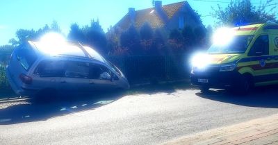 43-latek uderzył skradzionym autem i usłyszał 8 zarzutów